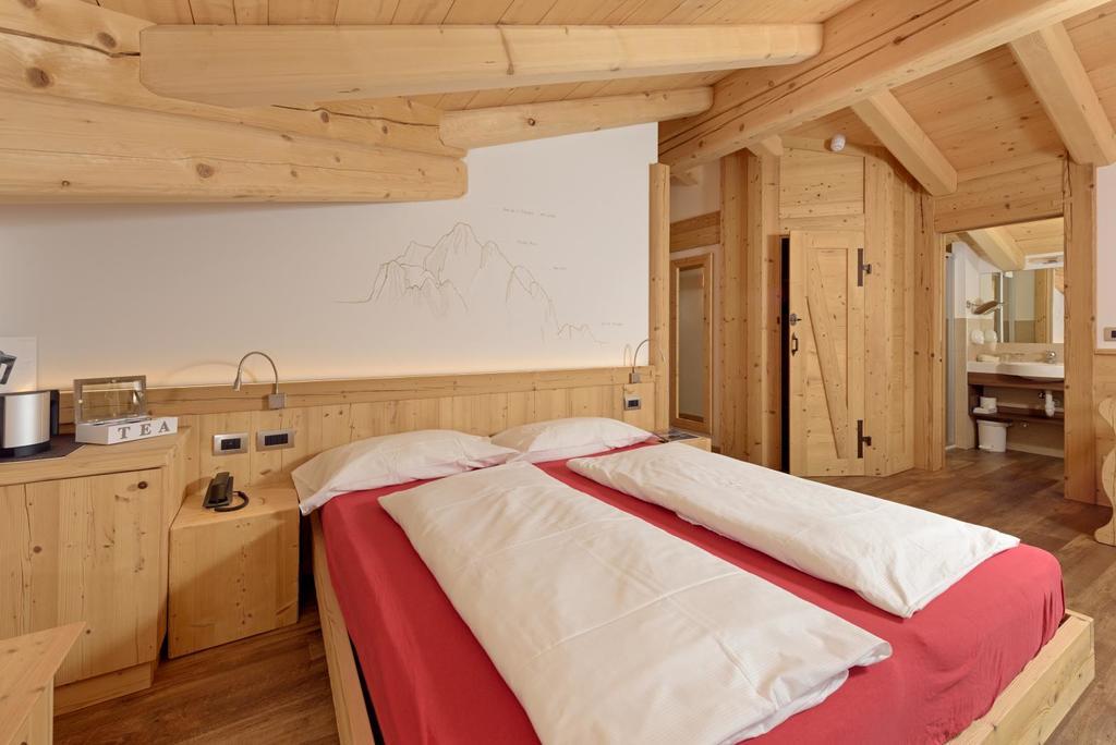 Hotel Garni Lastei Поцца-ді-Фасса Екстер'єр фото