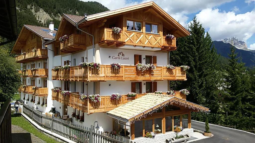 Hotel Garni Lastei Поцца-ді-Фасса Екстер'єр фото